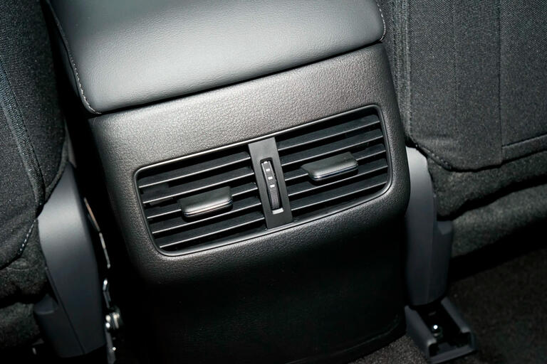 Mazda3-20-2023-1