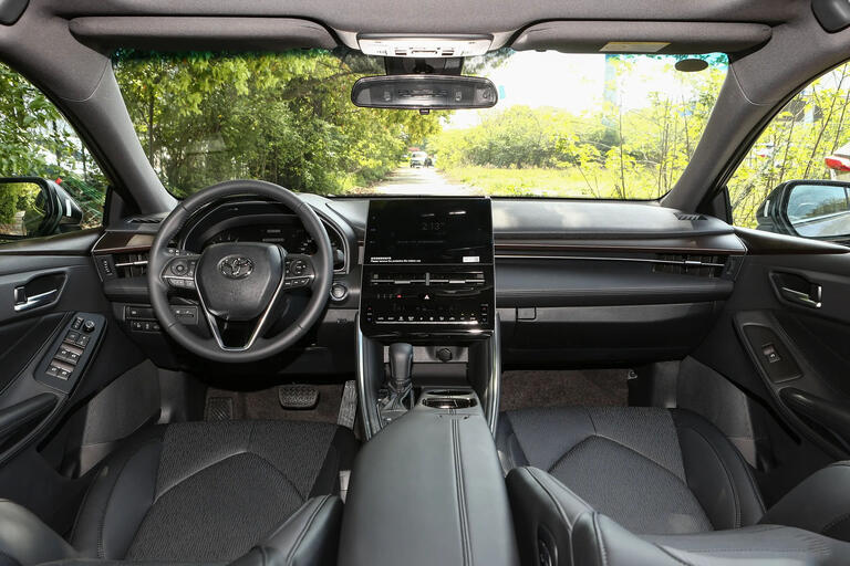 Toyota Avalon, 2023 2.0