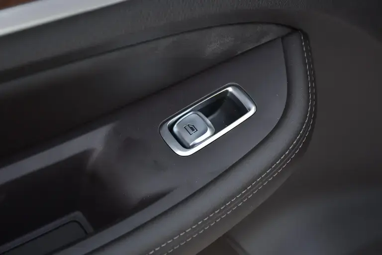 Roewe RX8 2019