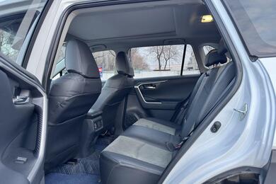 Toyota RAV4, 2024 2.0